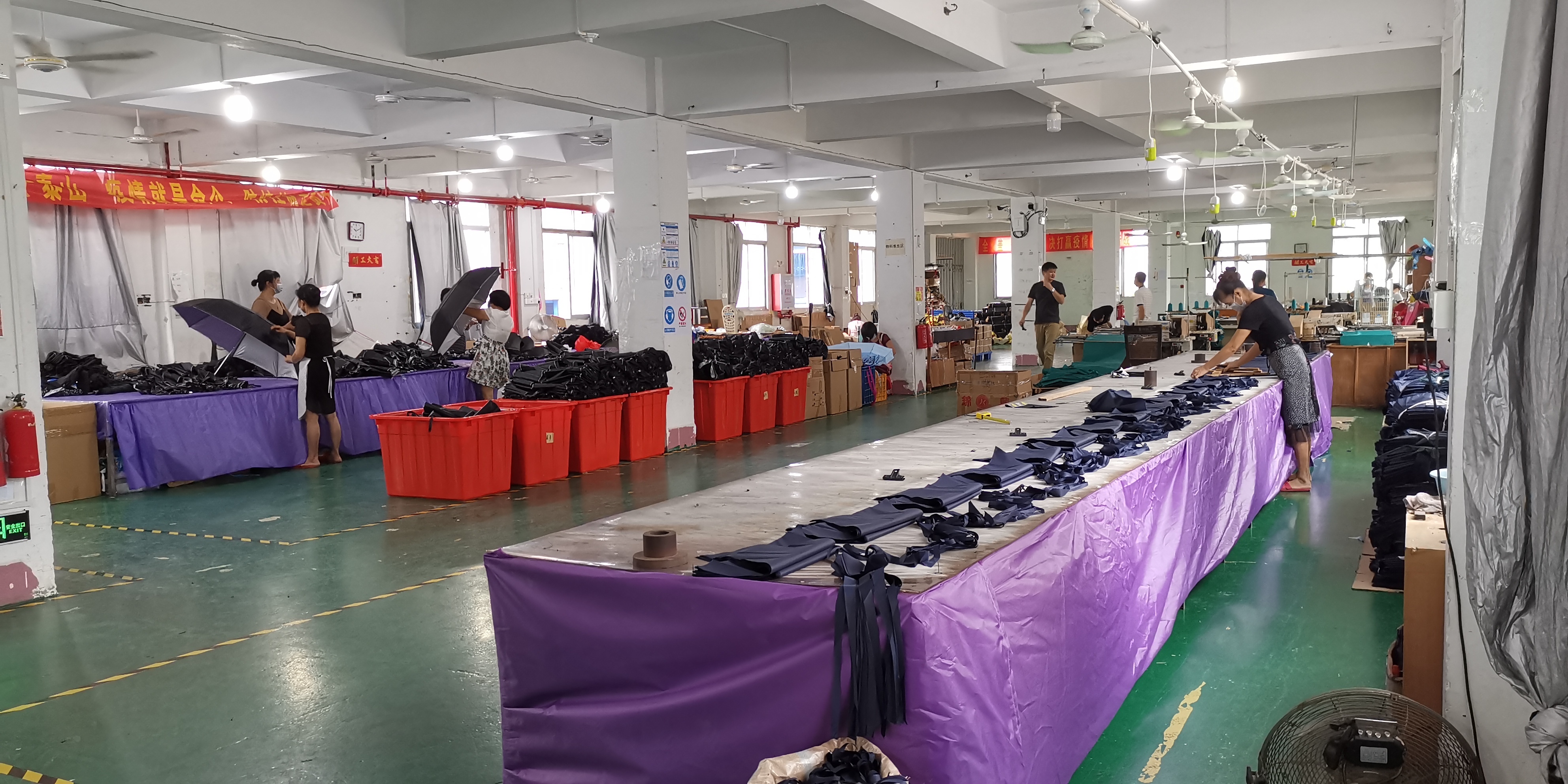 Xiamen United-Prosperity Industry & Trade Co., Ltd. কারখানা উত্পাদন লাইন