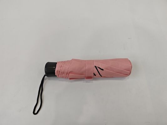 আরামদায়ক রাবার কোটিং হ্যান্ডেল এবং ভ্রমণের জন্য হালকা কমপ্যাক্ট ডিজাইন সহ ম্যানুয়াল ওপেন অ্যান্ড ক্লোজ ফোল্ডিং ছাতা